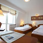 Hotel Szrenicowy Dwor 3*