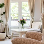 Hotel Szrenicowy Dwor 3*