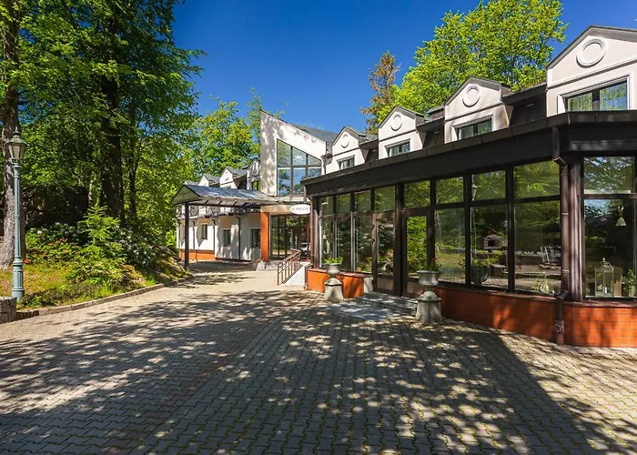 Szrenicowy Dwor 3* 斯克拉斯卡波伦巴