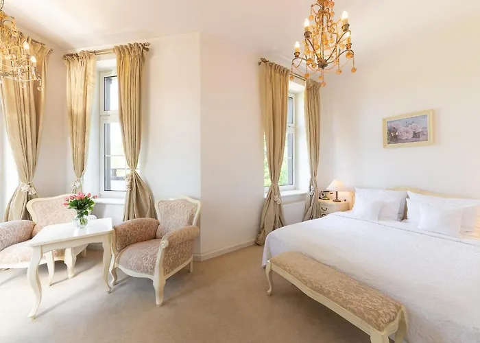 Szrenicowy Dwor 酒店 斯克拉斯卡波伦巴